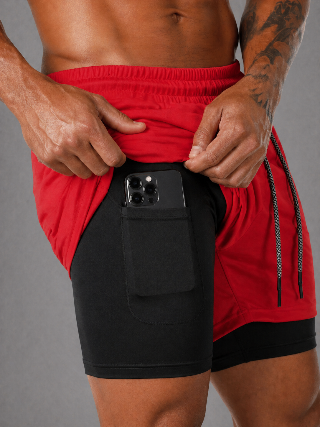 2-in-1 Gym Short Innenhose mit Handytasche